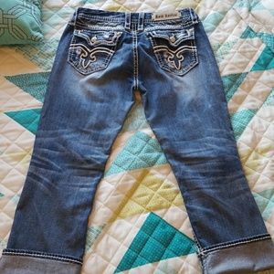Rock revival capris  size 32